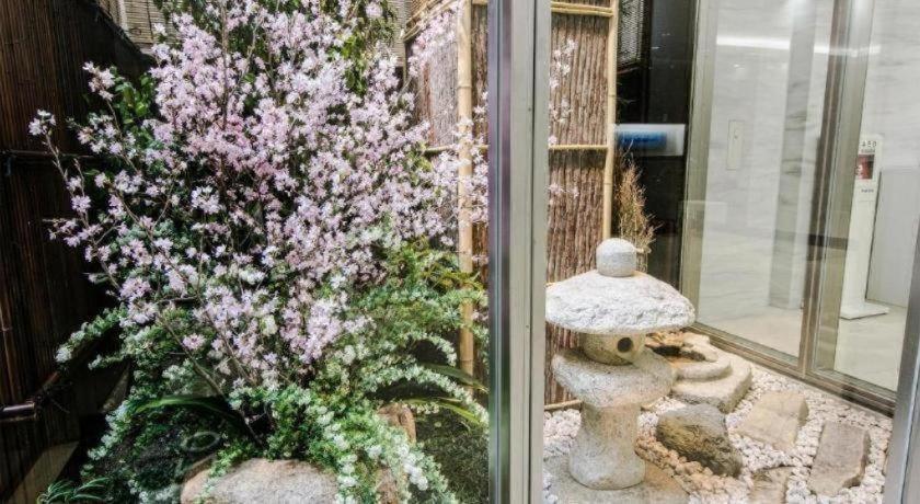 Four Points Flex By Sheraton Osaka Umeda Екстер'єр фото